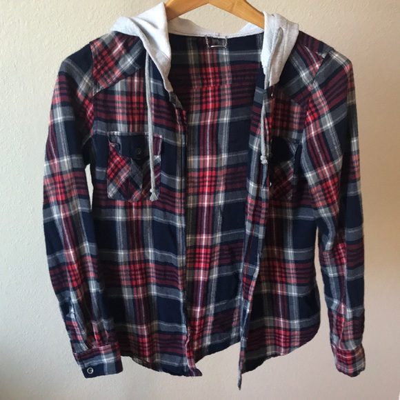 Tilly's Tops - Red&blue checkered flannel